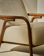 Кресло Sylo из бежевого шенилла и ясеня с отделкой цвета орех