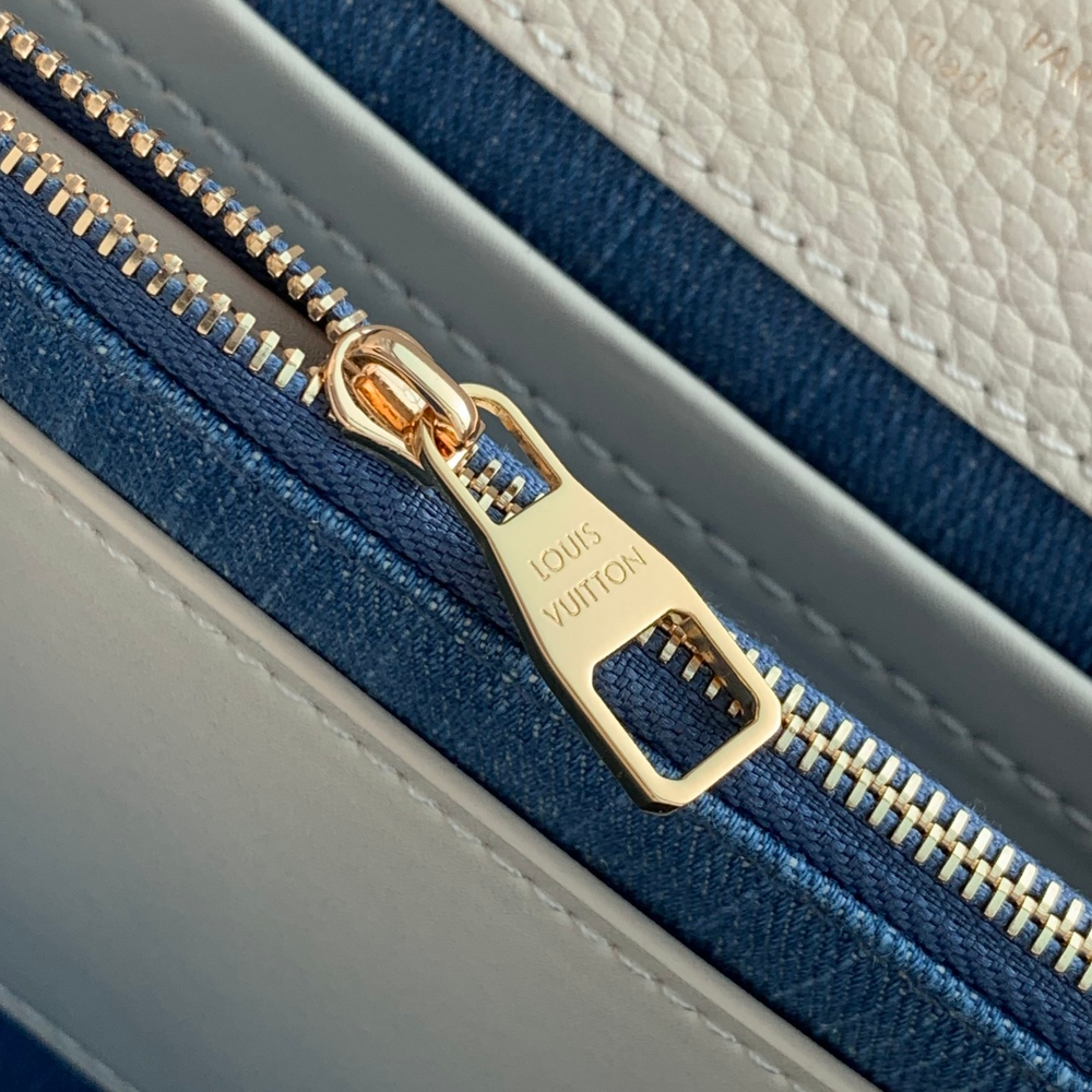 Louis Vuitton Capucines BB