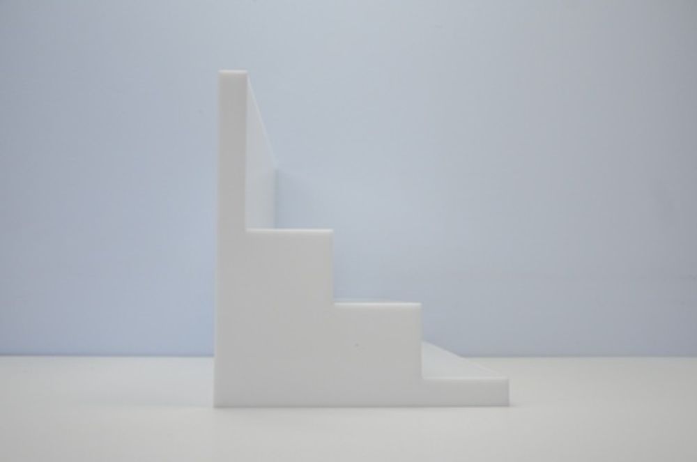 Горка для выставки товара