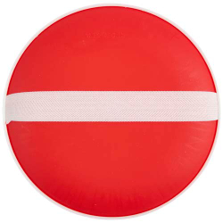 Flicka игра с перекидыванием мяча