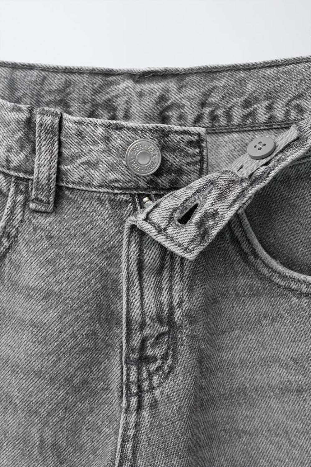 ZARA ДЖИНСЫ, МЯГКИЙ СЕРЫЙ