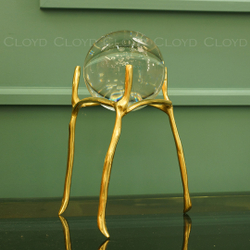 Статуэтка Cloyd арт.50163 / выс. 24 см - золото / серия 1637