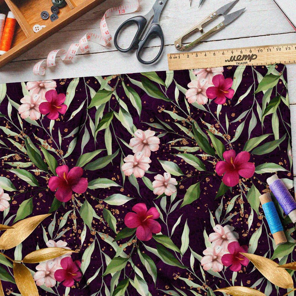 Ткань атлас яркие цветы и золотые блёстки