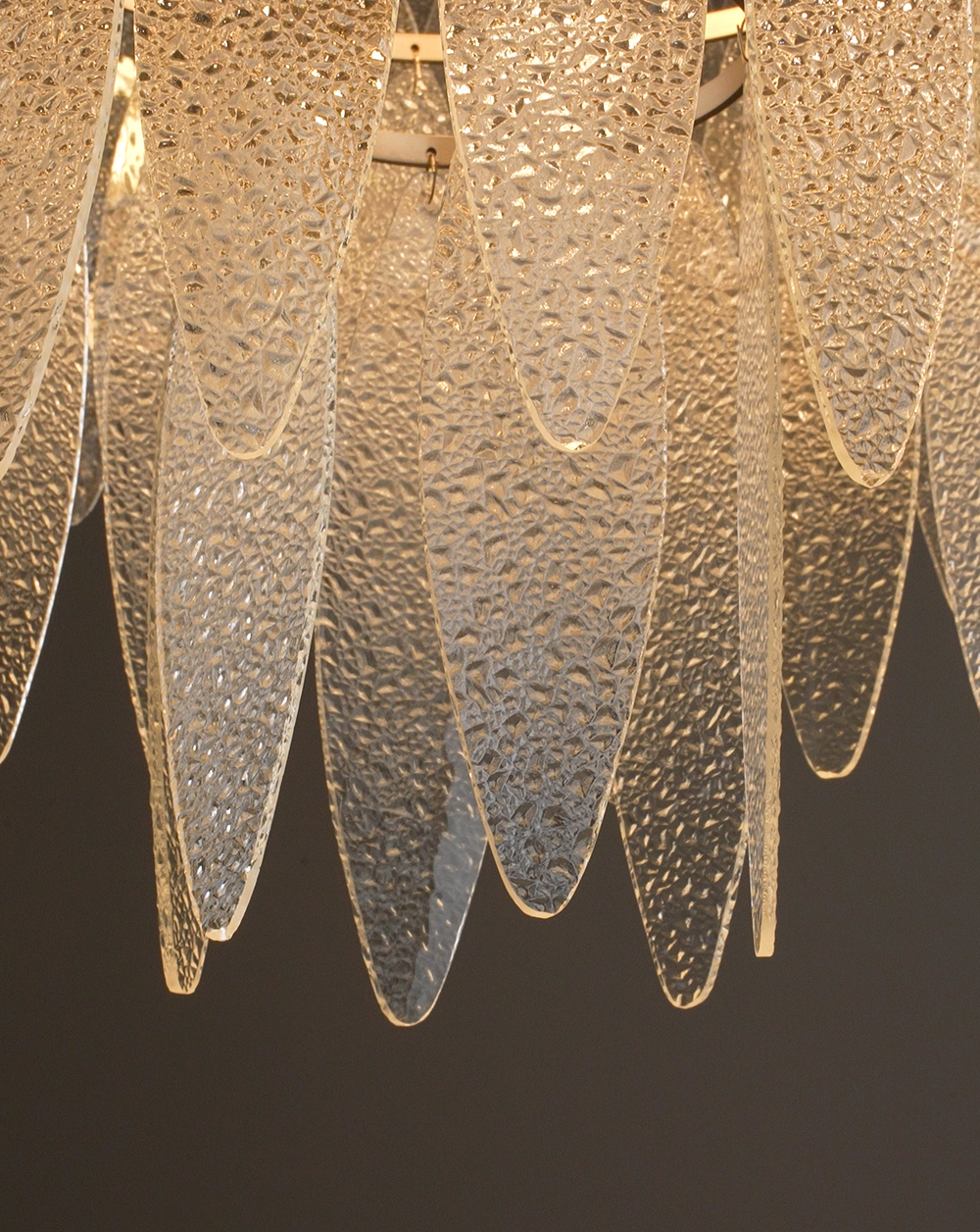 Люстра подвесная Moderli V10785-12P Souls