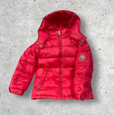 Детский пуховик на холодную осень Moncler
