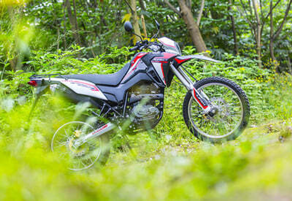 Мотоцикл LIFAN LF250GY-3