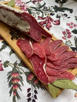 Сыровяленая Лонганиза