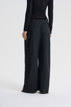 Брюки оверсайз