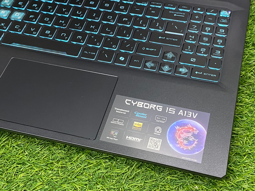 Игровой MSI 15.6" i7 13620H/RTX 4060/32GB/512GB SSD/IPS 144Hz/ Cyborg 15 A13VF-1615XRU[9s7-15k111-1615]/Windows 10