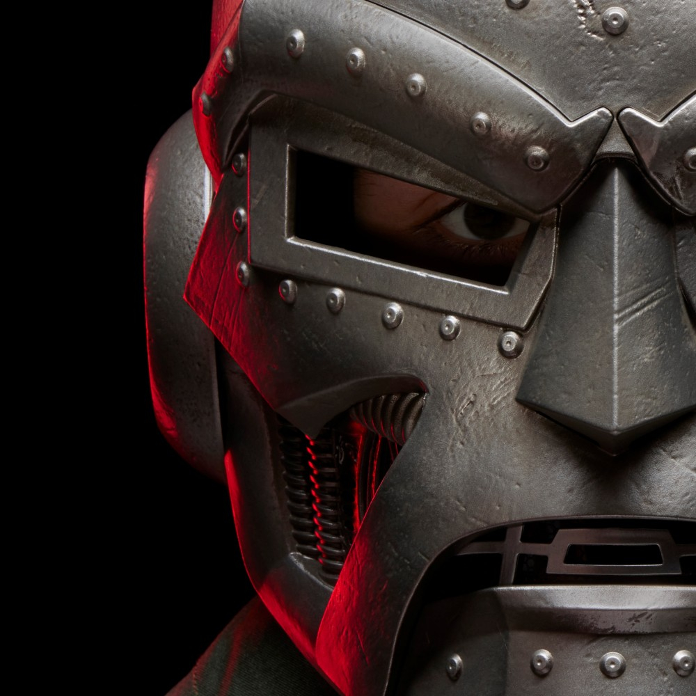 Hasbro Marvel Legends - Шлем DOCTOR DOOM Каска с капюшоном G0586