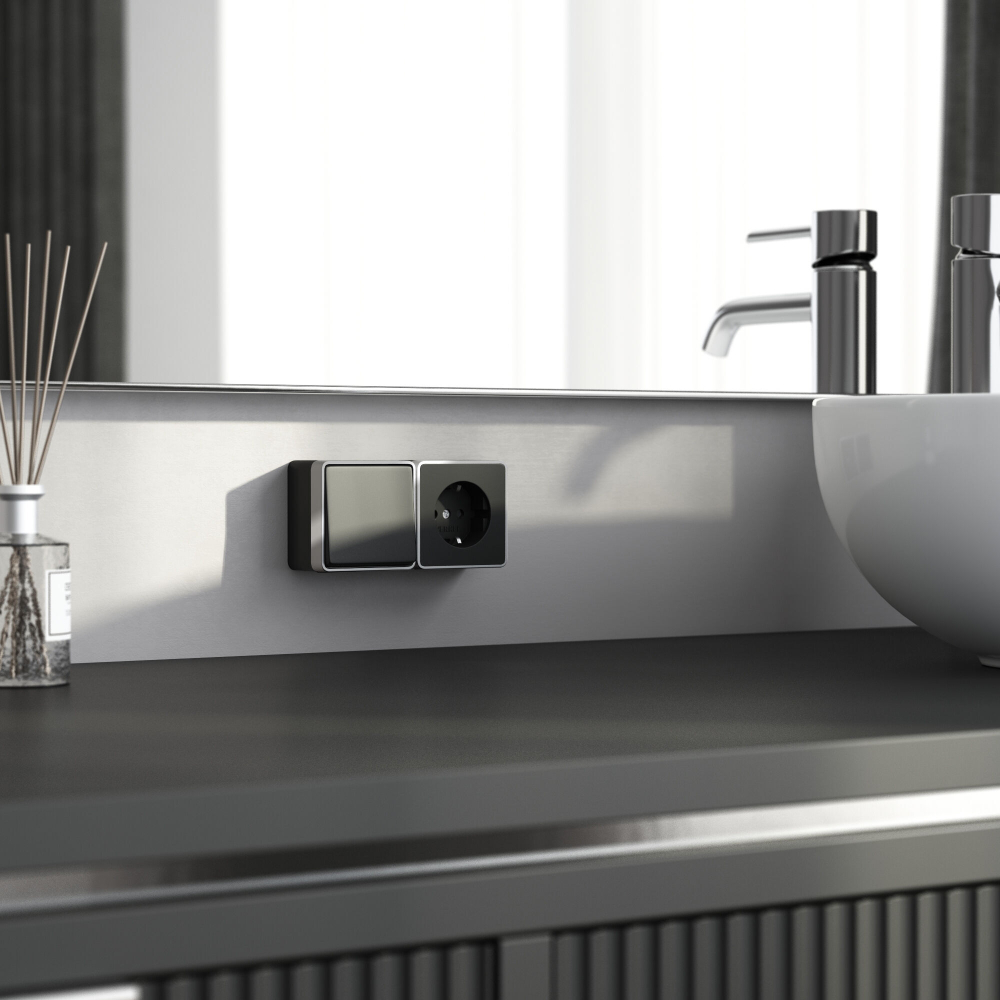 W5010234/ Выключатель одноклавишный влагозащищенный Gallant (черный с серебром) W5010234