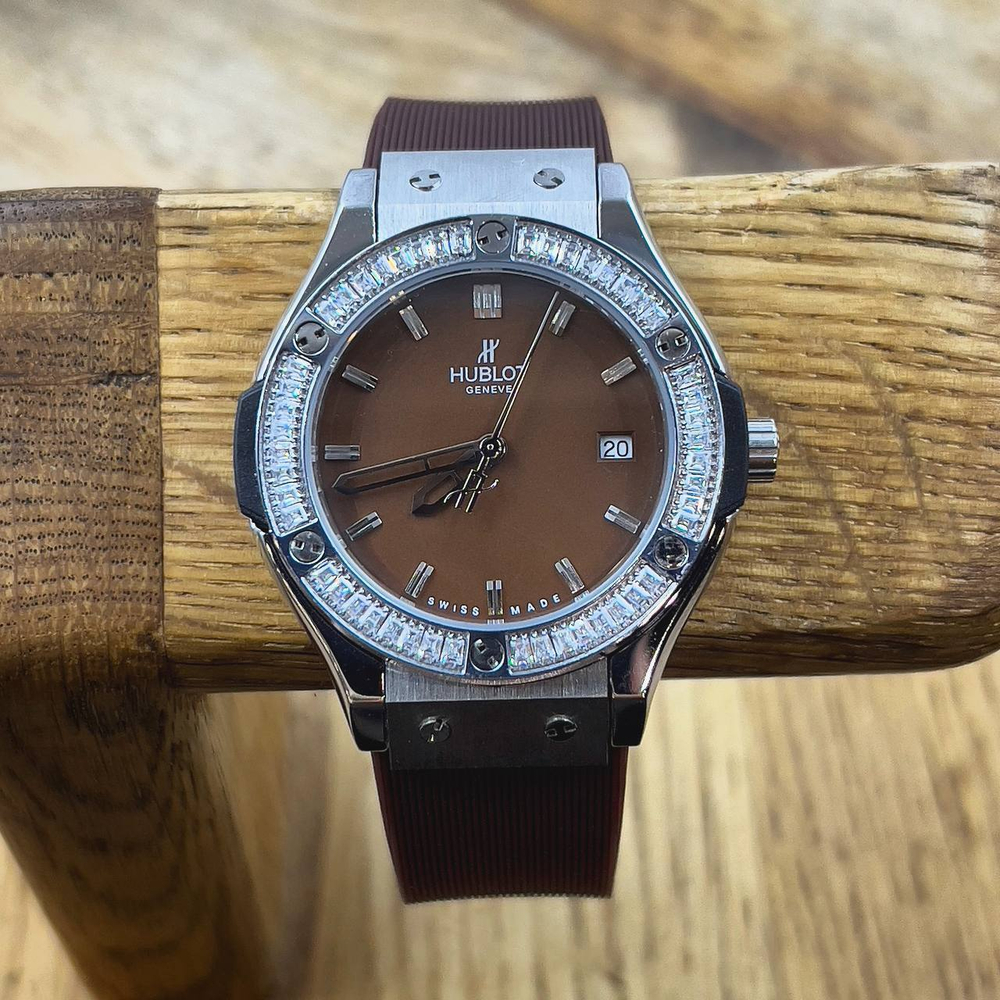 Часы Hublot