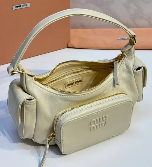 Женская сумка MIU MIU Pocket из кожи наппа