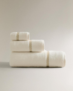 ZARA HOME БАННОЕ ПОЛОТЕНЦЕ С ВЫШИВКОЙ, ЖЕЛТОВАТО-БЕЛЫЙ