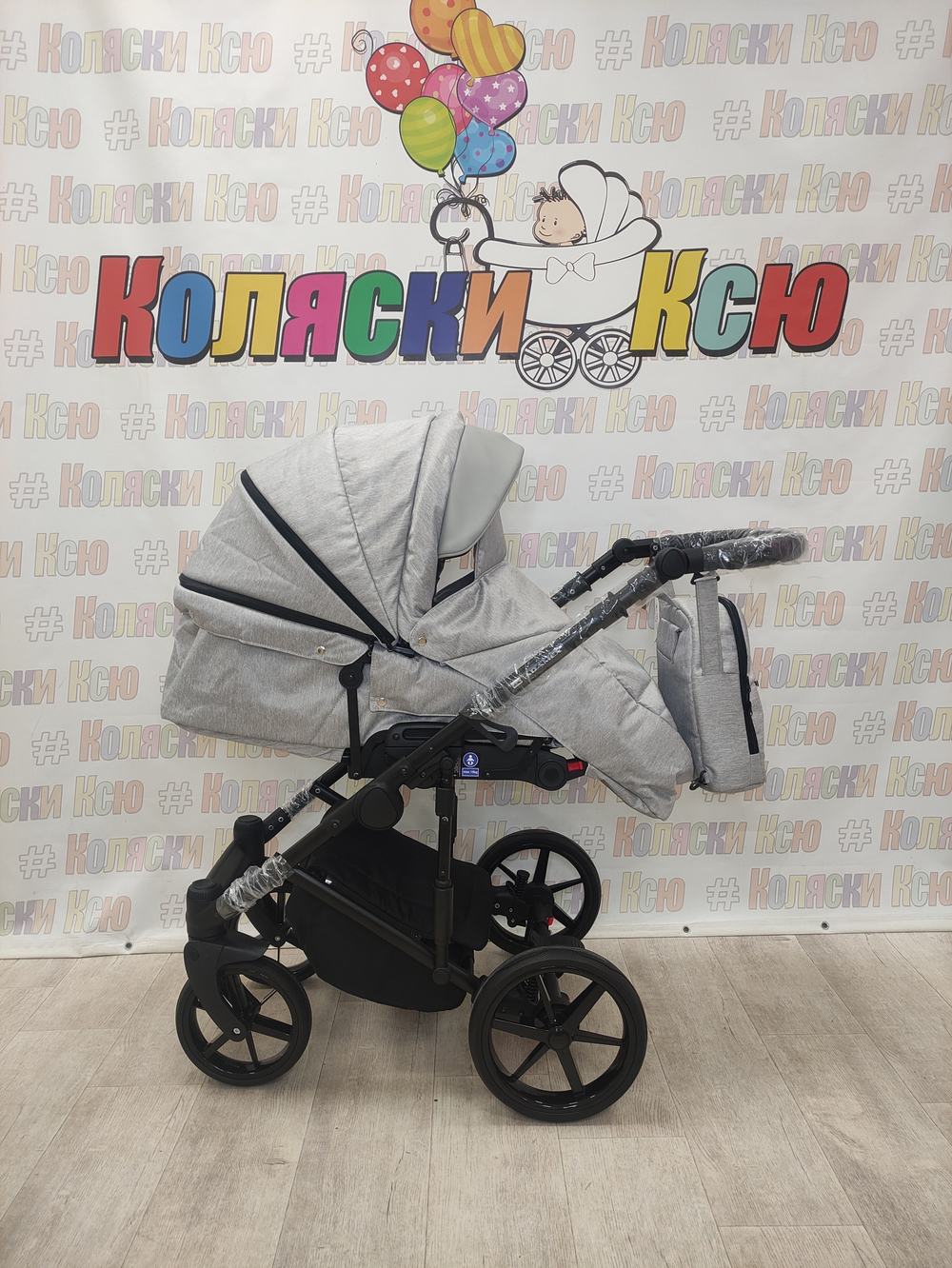 Коляска модульная Adamex Amelia AM248