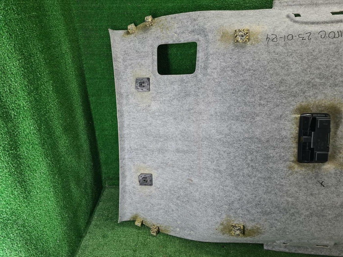 Обшивка потолка BMW X1 F48 (2015-2022)