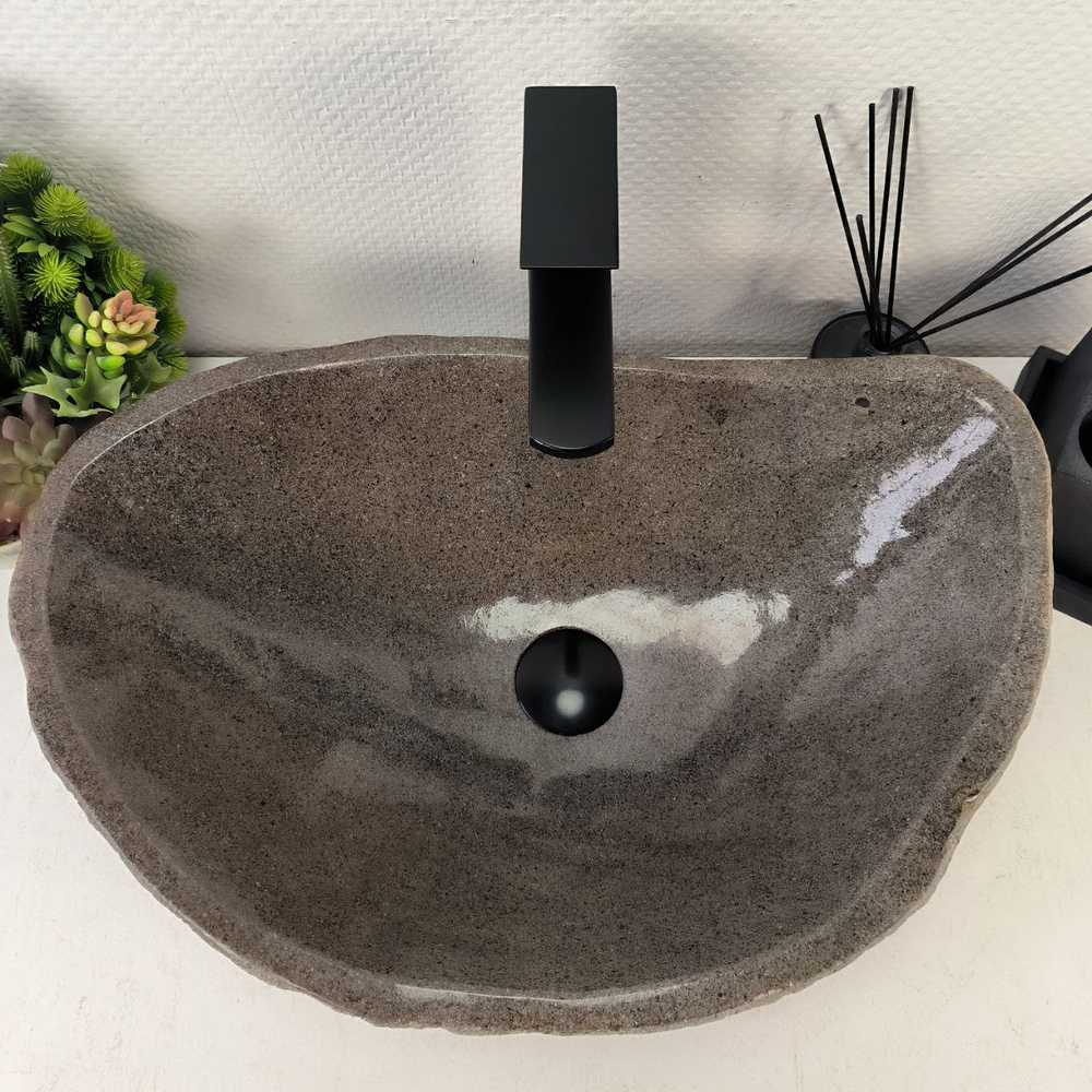 Раковина из речного камня RS-65057 55*36*15 0857