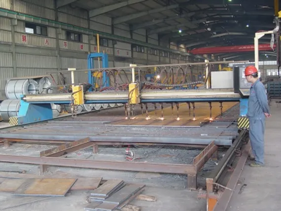 Многорезаковый станок для газовой резки с ЧПУ серии INGDZ, INTEGRAL