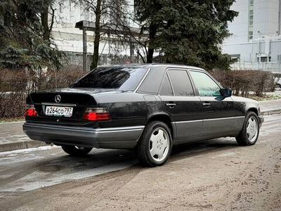 Mercedes-Benz E420