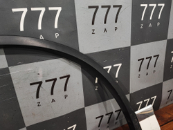 Накладка крыла переднего левого VW Touareg 2 10-18 Б/У Оригинал 7P6853717C