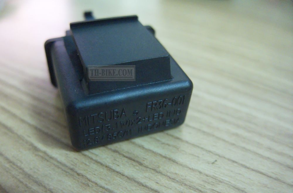 3-pin Relay LED 38301-KZZ-J01. RELAY COMP., WINKER (LED). turn lights, indicators. OEM HONDA. 3.1W