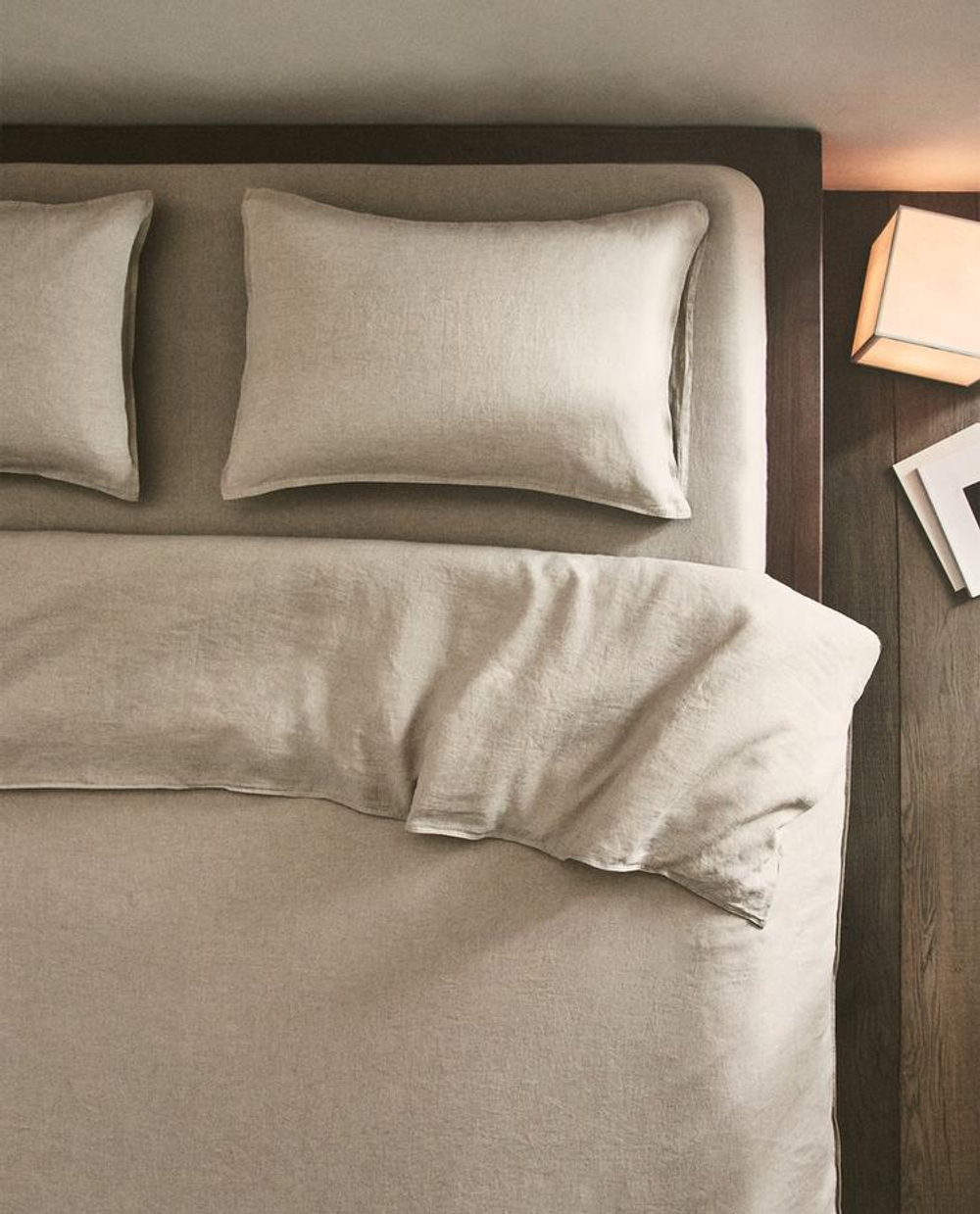 ZARA HOME ОДНОТОННЫЙ ЛЬНЯНОЙ ПОДОДЕЯЛЬНИК, СВЕТО-БЕЖЕВЫЙ