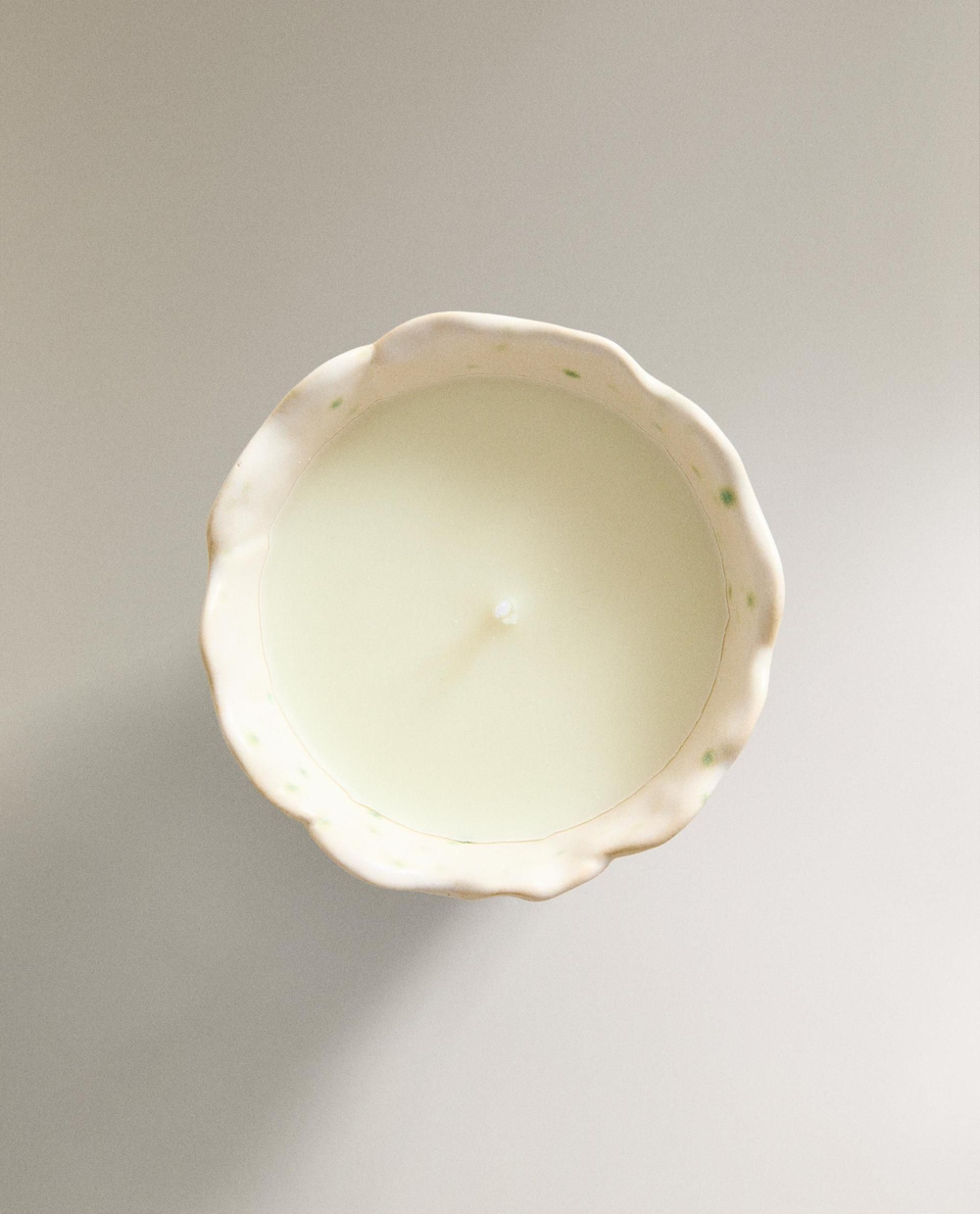 Zara Home - Ароматическая свеча tuberose, 120 г
