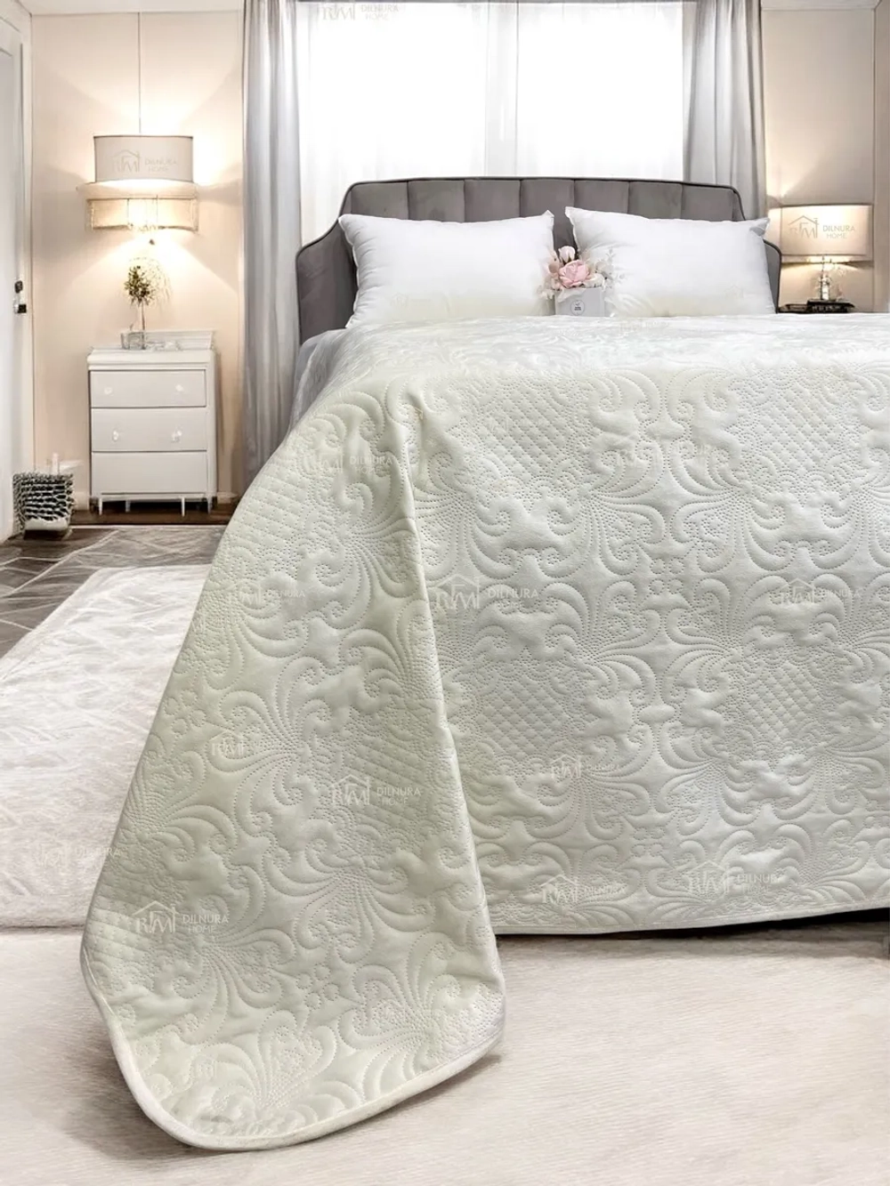 Покрывало 220х240 стеганое для кровати и дивана