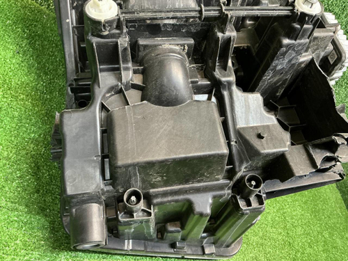 Битая Фара левая Audi Q6 (2022-н.в.) LED