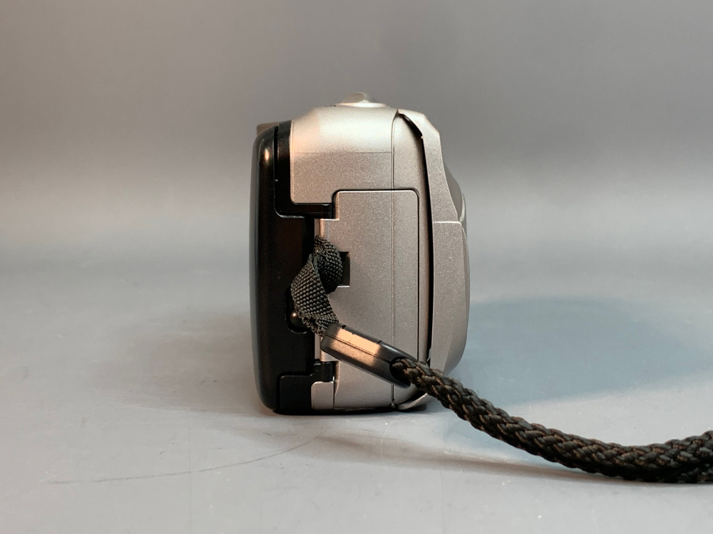 Olympus Superzoom 140S