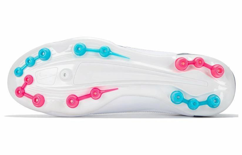 Кроссовки Nike Tiempo Legend 9
