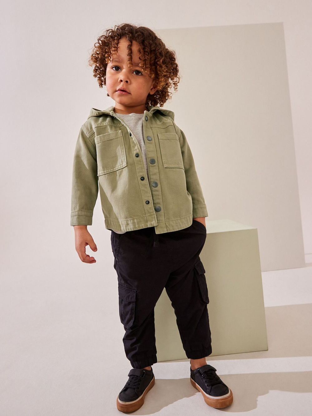 Куртка джинсовая с капюшоном для мальчика Next K83-426, Хаки