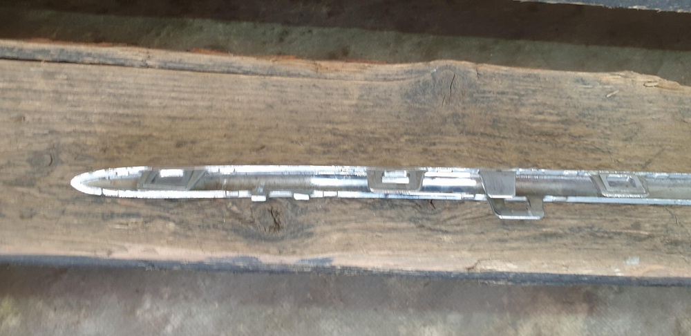 Молдинг решетки радиатора Mercedes V (W447) 14-нв Б/У Оригинал A4478880185