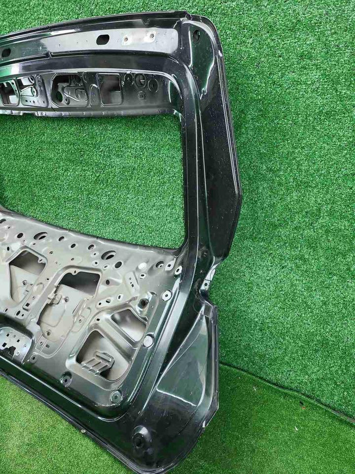 Крышка багажника Geely Atlas 2 (2023-н.в.)