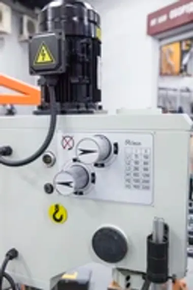 Вертикально-сверлильный станок Stalex SHD-40PF PRO