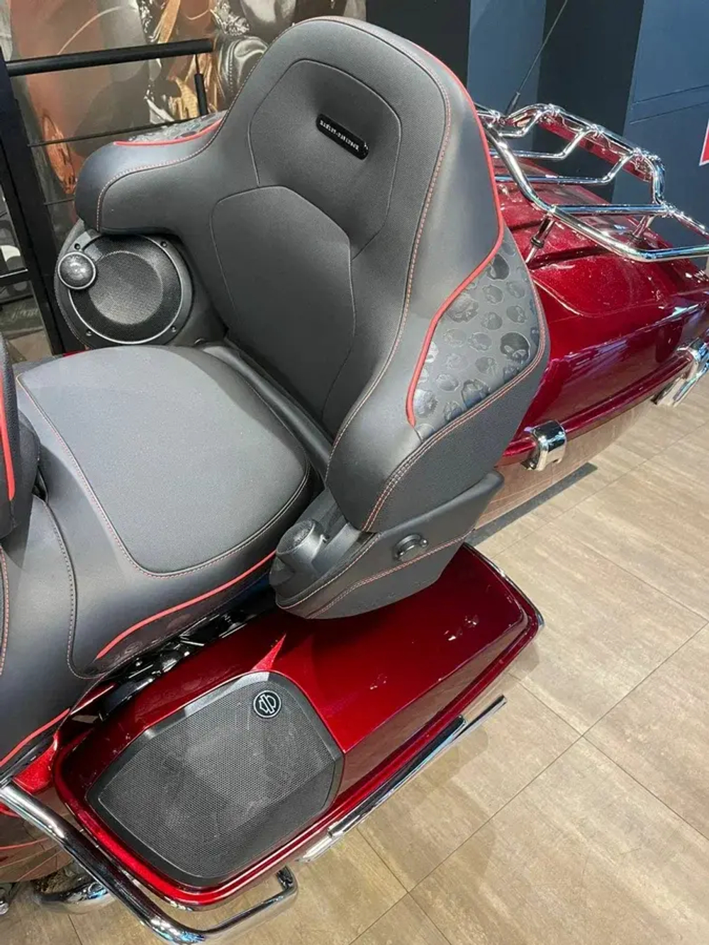 Harley-Davidson CVO Road Glide, 2015