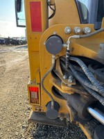 XCMG XC8* Экскаватор-погрузчик XC8-S2570  (Дизельный, 4,0 л, 100 л.с., АТ)