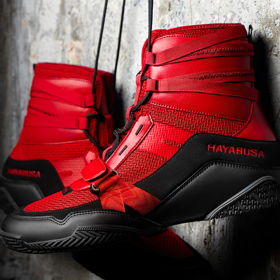Боксерки HAYABUSA Strike красно-черные
