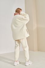 Утепленная куртка из флиса со вставками цвета крем/корица