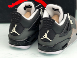 Air Jordan 4 Retro Fear Pack