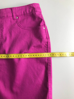 Юбка H&M цвета сочной ягодки, маркировка 40, визуально на 46 размер