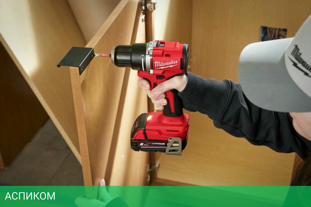 Дрель-шуруповерт Milwaukee M18 BLDDRC-0X (4933492832)