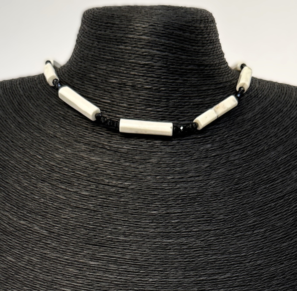 Комплект (чокер, браслет, серьги) "Баланс Вселенной"