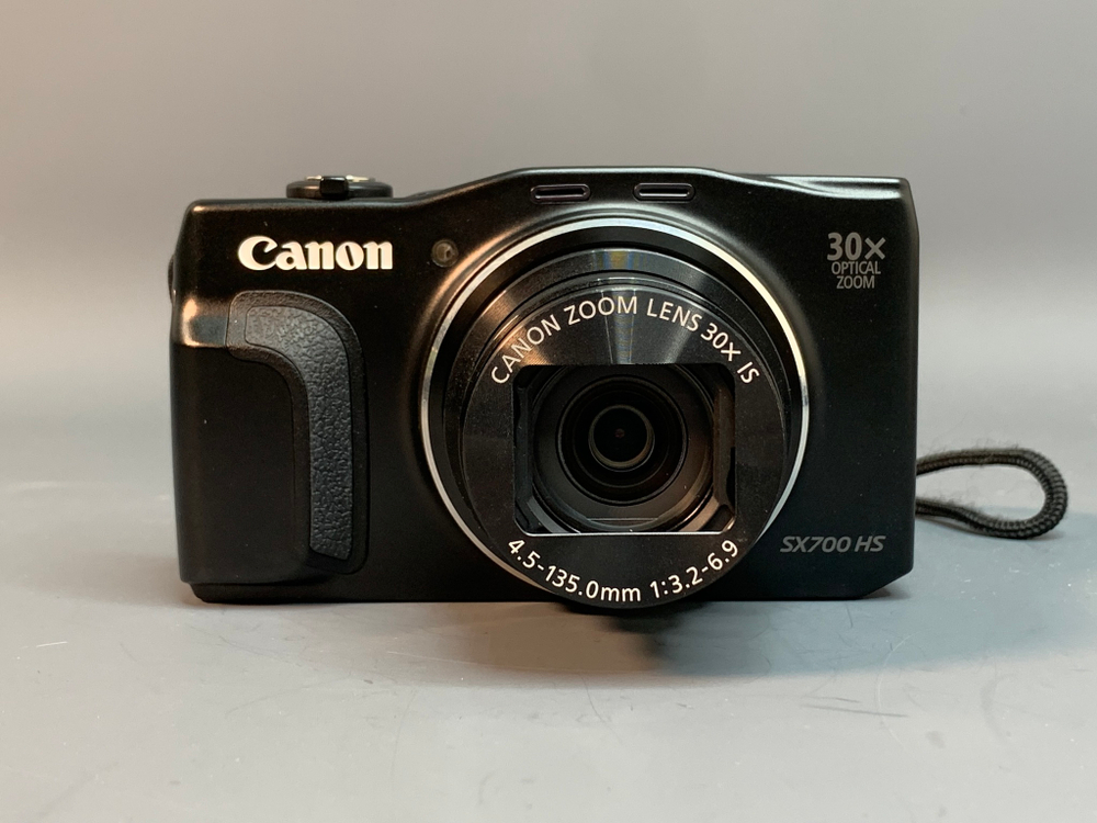 Canon PowerShot SX700 HS