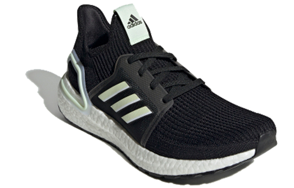 Кроссовки Adidas Ultraboost 19 M