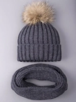 Шапка зимняя для девочки с помпоном и снуд