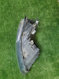 Битая Фара правая VW Polo Sedan (2015-2020) галоген