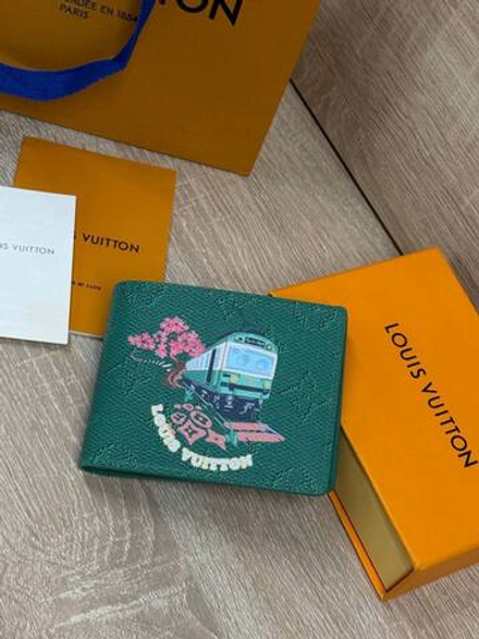 Кошелек Louis Vuitton