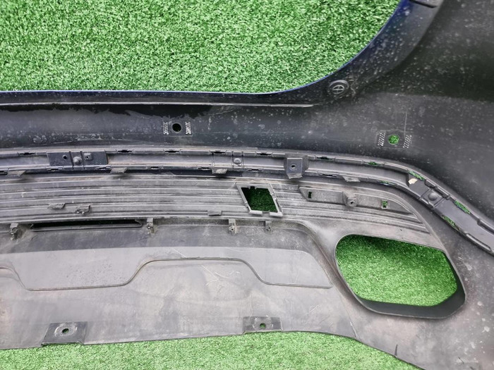 Бампер задний Hongqi HS5 (2019-н.в.)