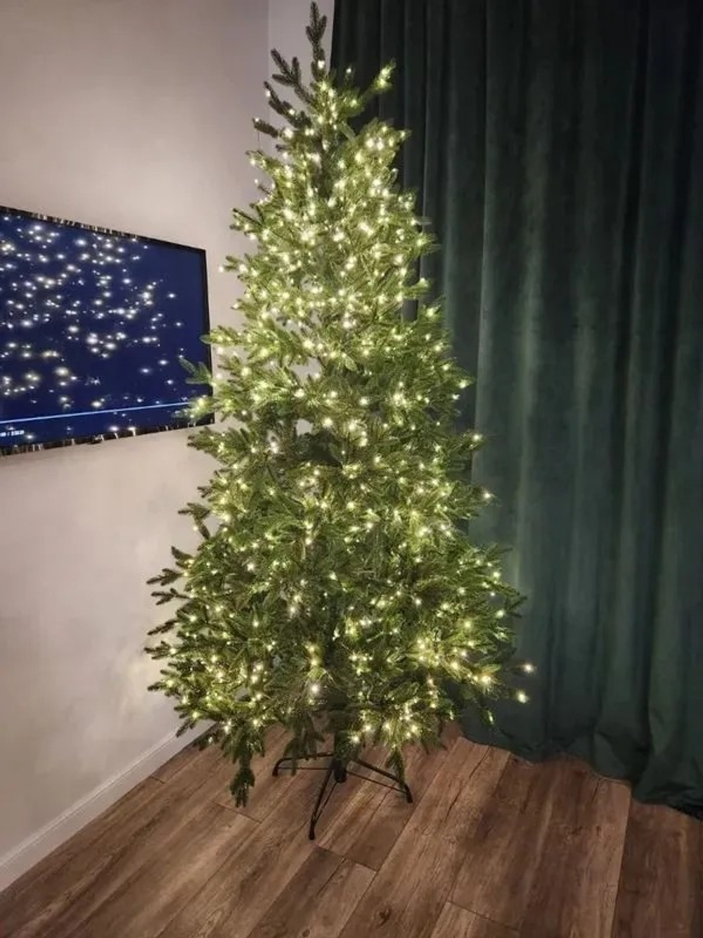 Искусственная новогодняя елка Царь Елка Фаворит, литая, 220 см